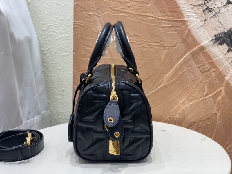 chr1st1an D10r boston bags